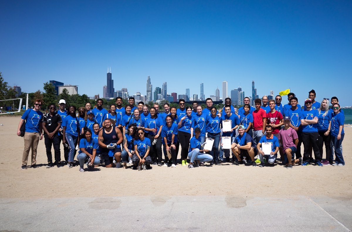 Last weekend, #IllinoisTech students and faculty picked up 82 pounds of trash from 31st Street Beach!  Watch this segment on @cbschicago: 